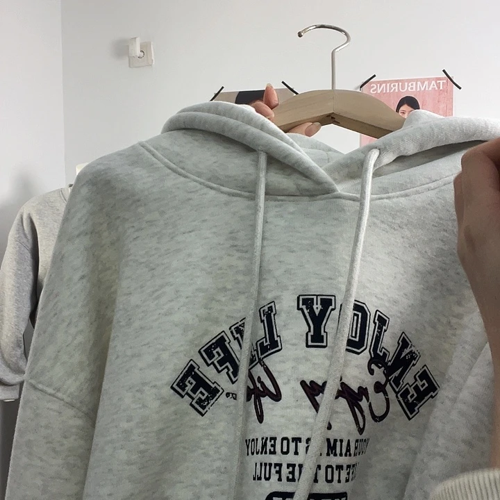 连帽花灰色加绒卫衣