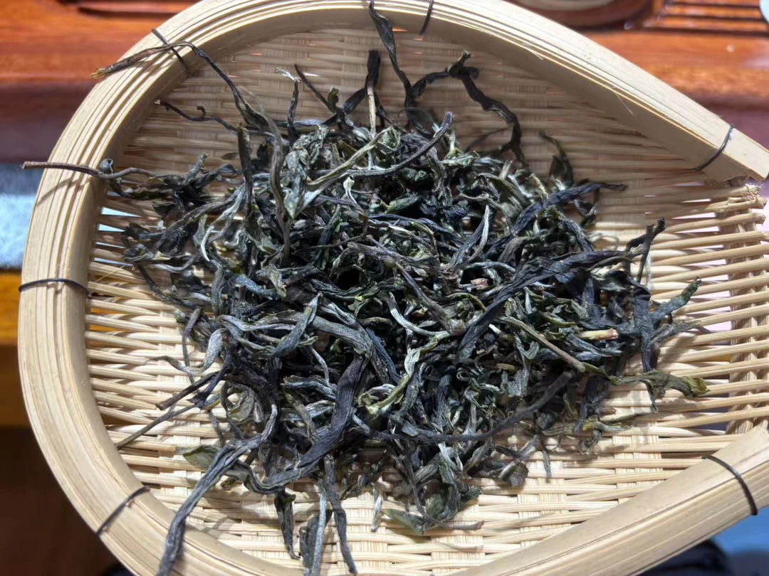 【昔归】2020年春 昔归忙麓山老树100g 普洱茶 纯料高货