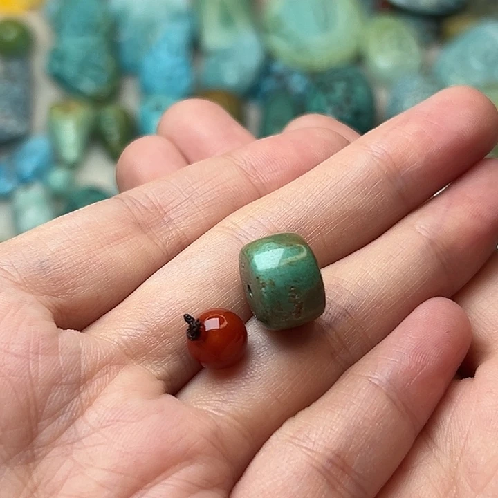 南红玛瑙未镶嵌颈饰