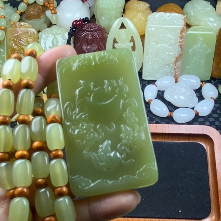 昆仑料生肖鼠一套