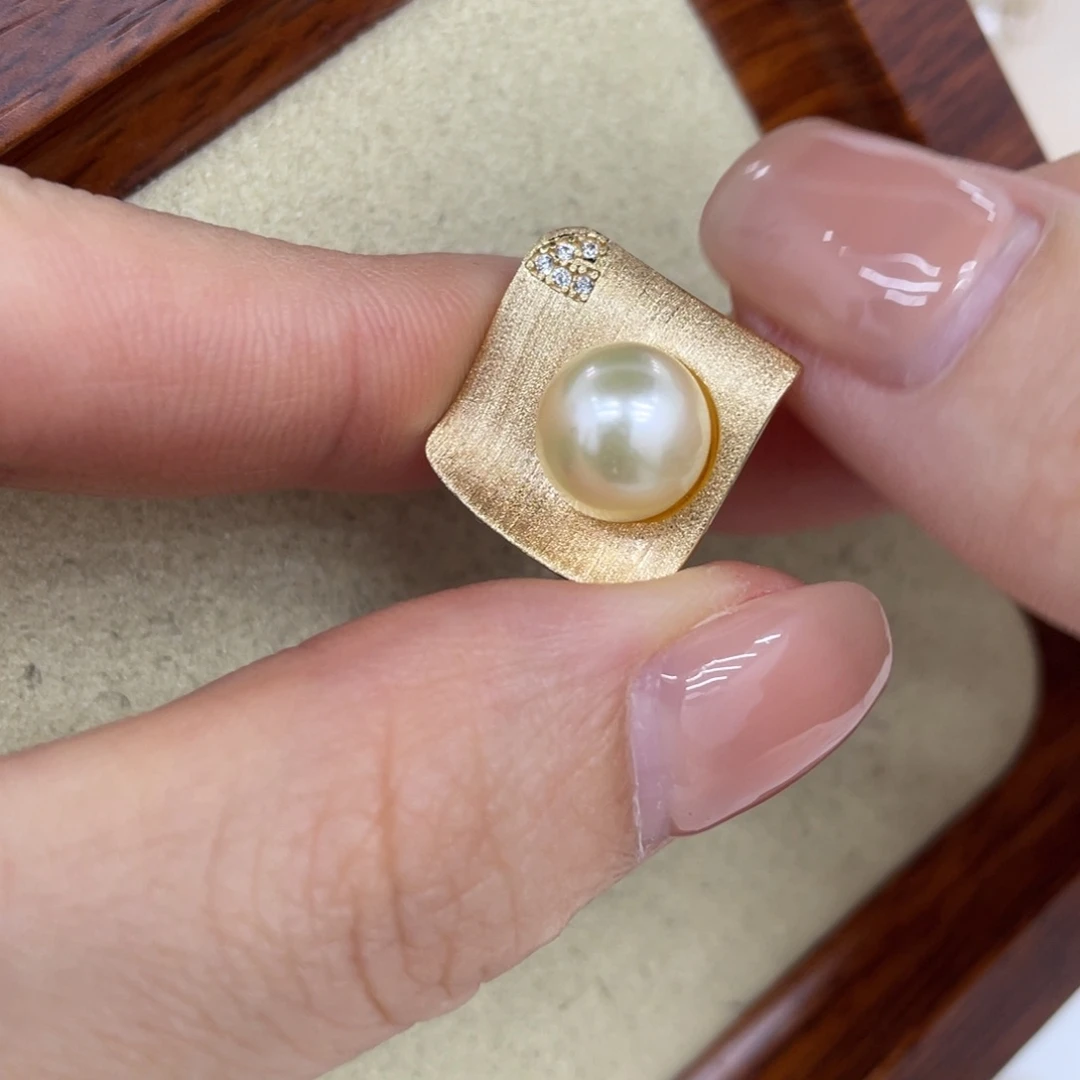 银S925镶嵌颈饰海水珍珠