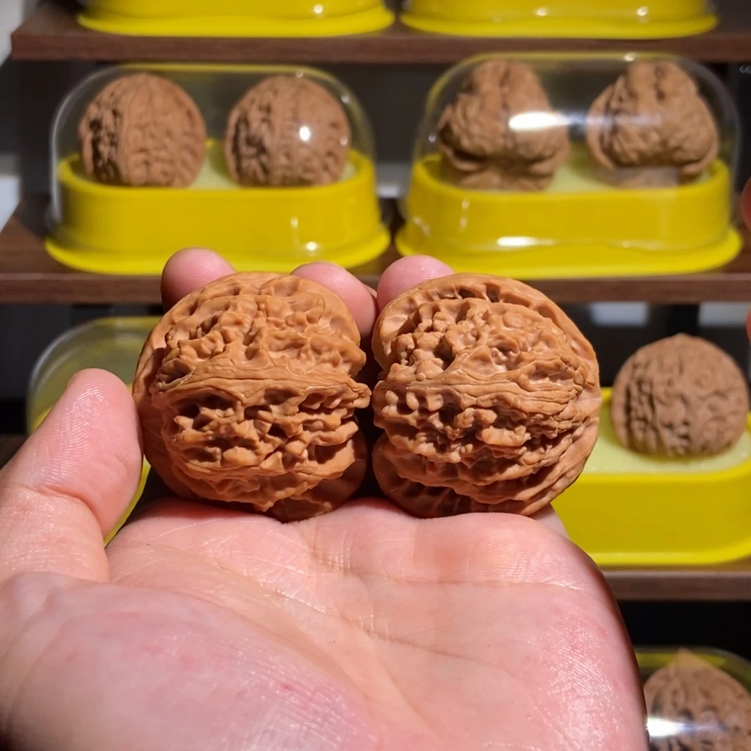 无***鸭吊坠文玩核桃全品42尺苹果园红皮山地1188