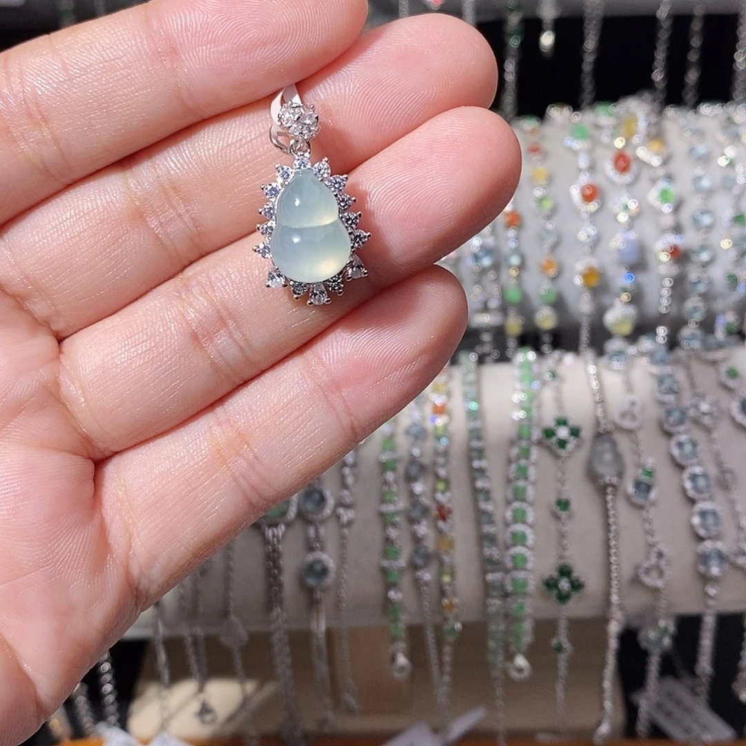 翡翠银S925镶嵌颈饰