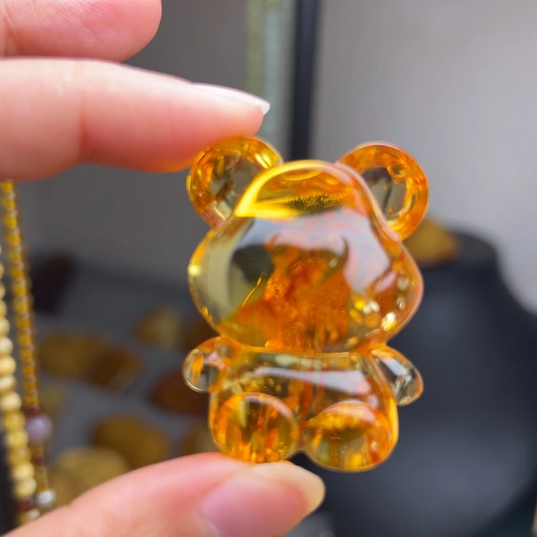 蜜蜡未镶嵌颈饰花珀小熊