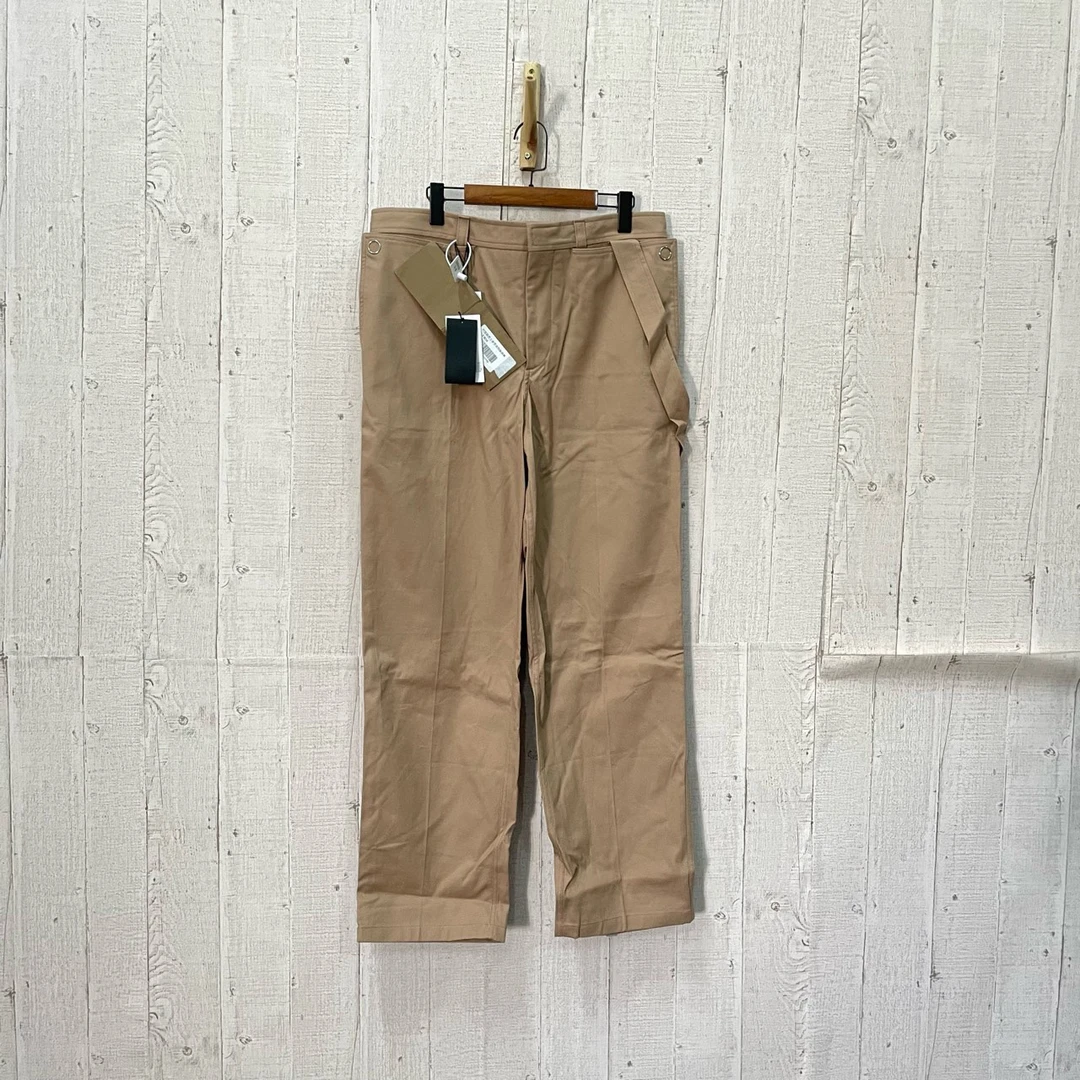 未使用 BURBERRY/博柏利 （ll）卡其色长裤 48 50  002566