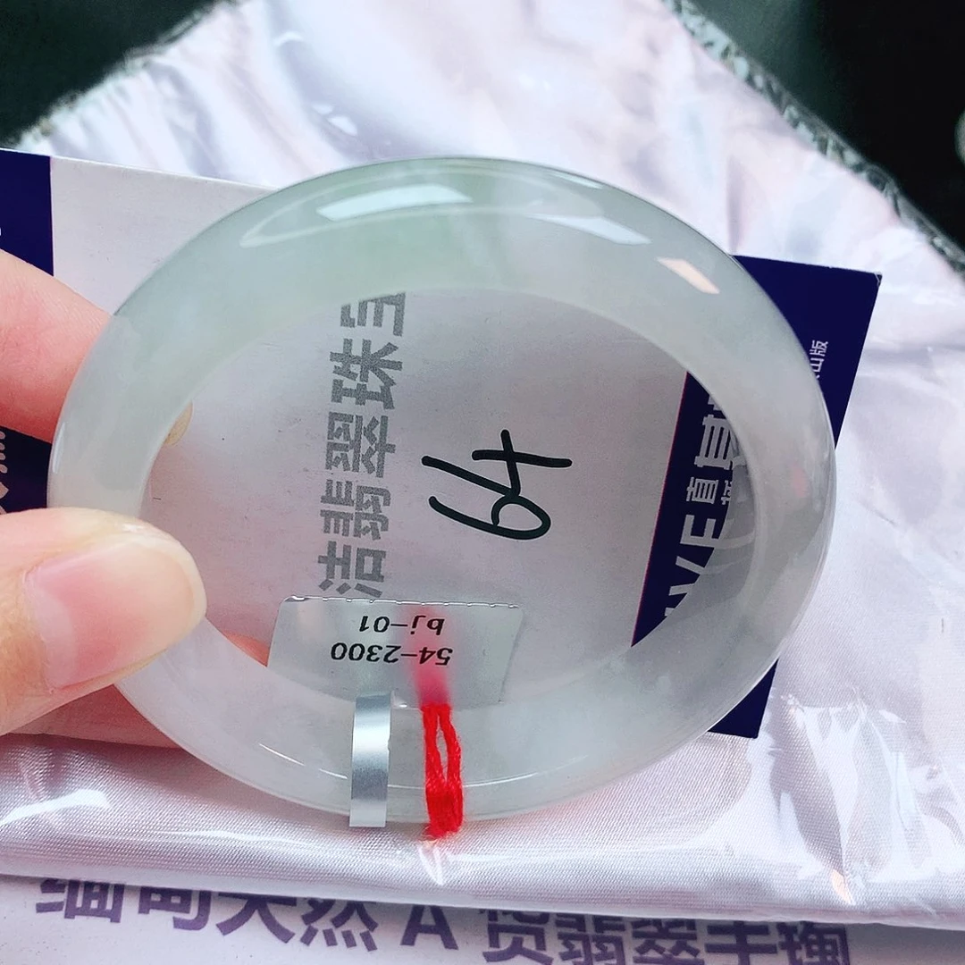 翡翠手镯未镶嵌缅甸天然A货翡翠手镯