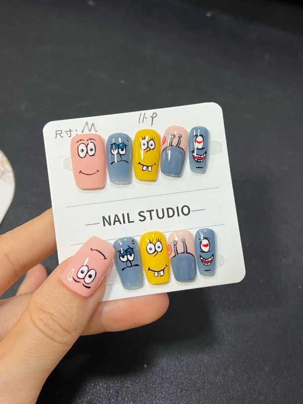 卡通手绘美甲纯手工穿戴甲2166