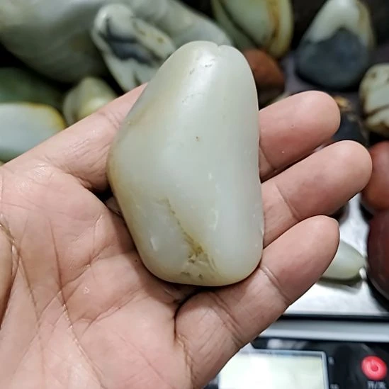 和田玉（糖玉）未镶嵌挂件
