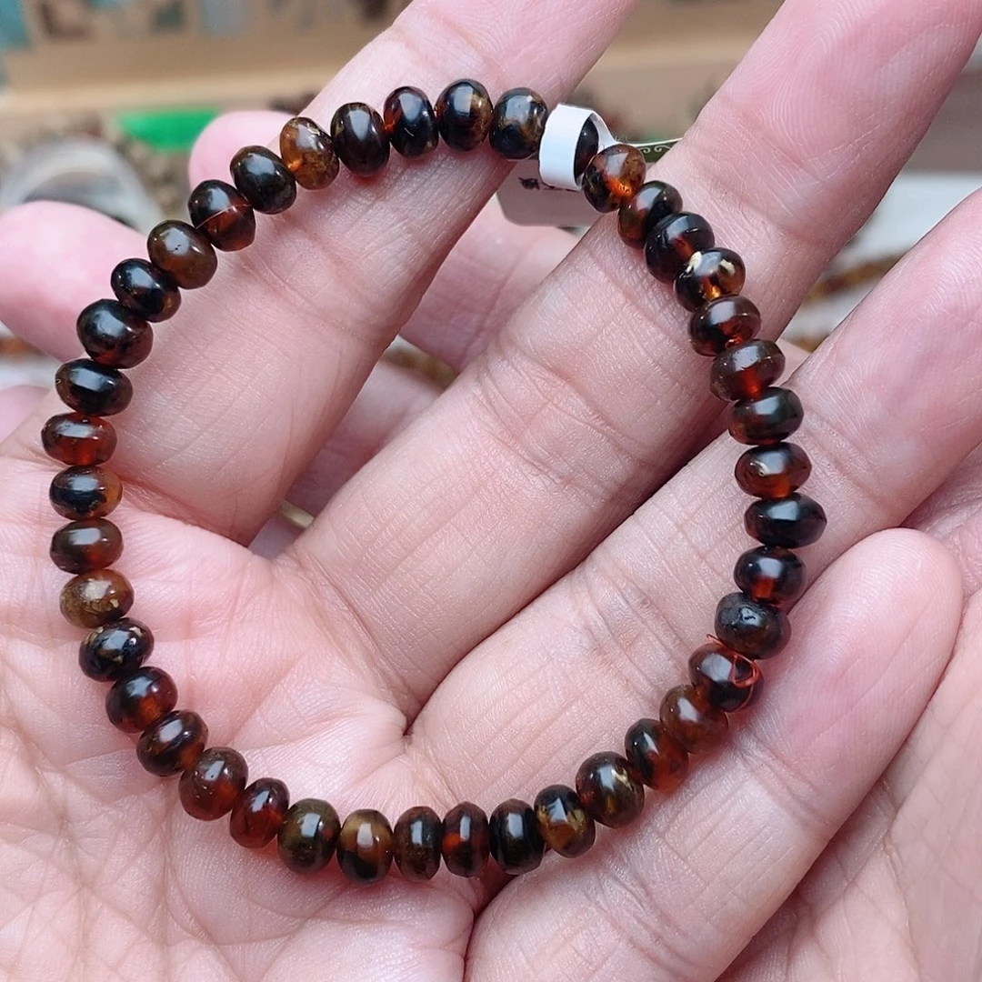 琥珀未镶嵌裸石5血