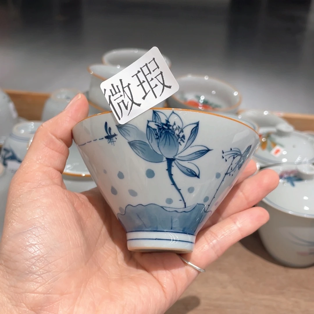 釉下彩纯手绘有瑕