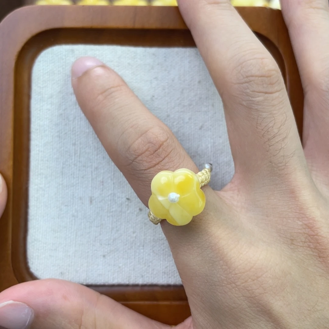 琥珀未镶嵌珠宝奇石花花戒指