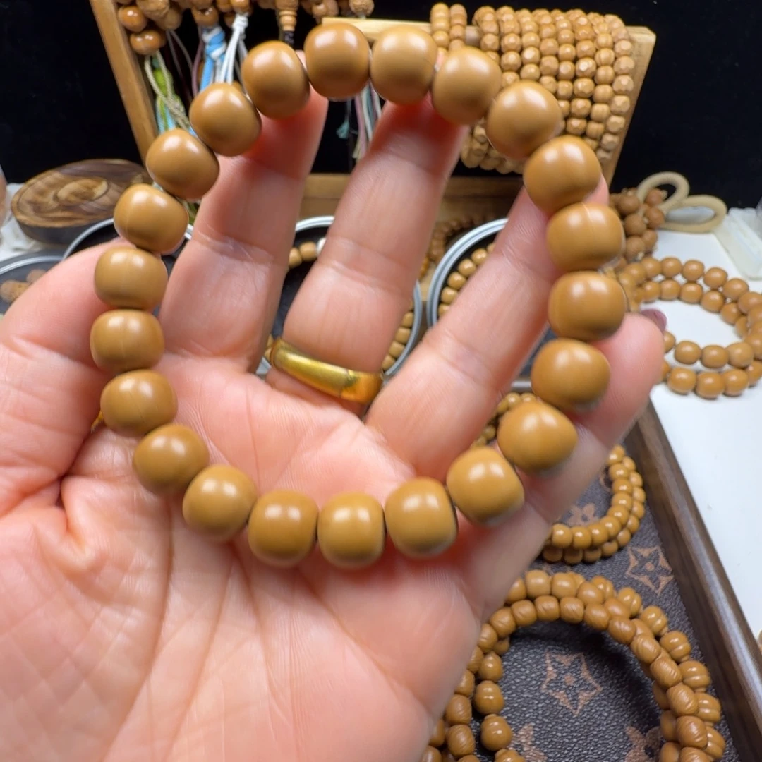 用***6猴头核桃手串老型