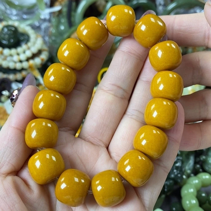 透闪石质玉手串卡16未镶嵌