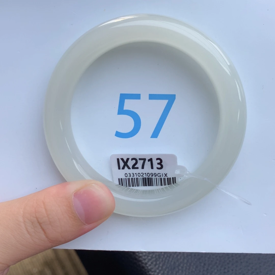 和田玉手镯未镶嵌ミ****