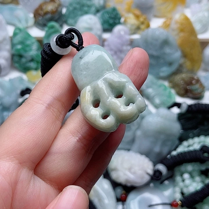 吊坠(不含链)未镶嵌翡翠1