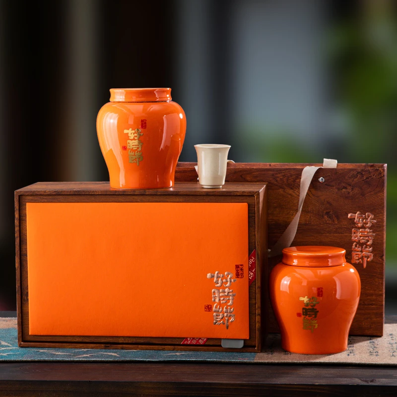 正宗金骏眉红茶蜜香浓香型工夫红茶高档陶瓷罐好时节礼盒装