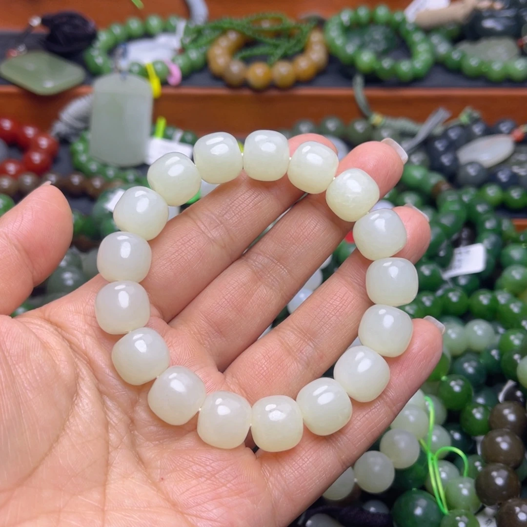 和田玉未镶嵌手链