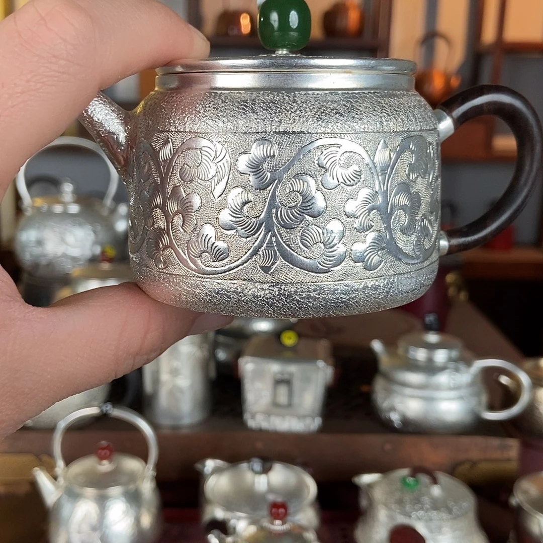 徐***号纯手工制作铜底厚裹银壶茶壶