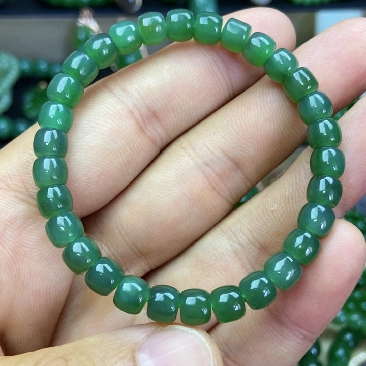 手串未镶嵌和田玉（碧玉）