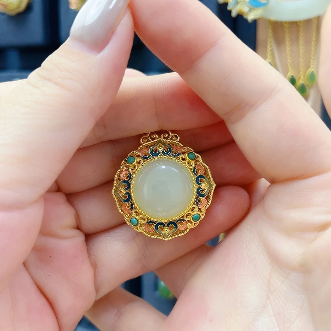 和田玉银S925镀金镶嵌颈饰