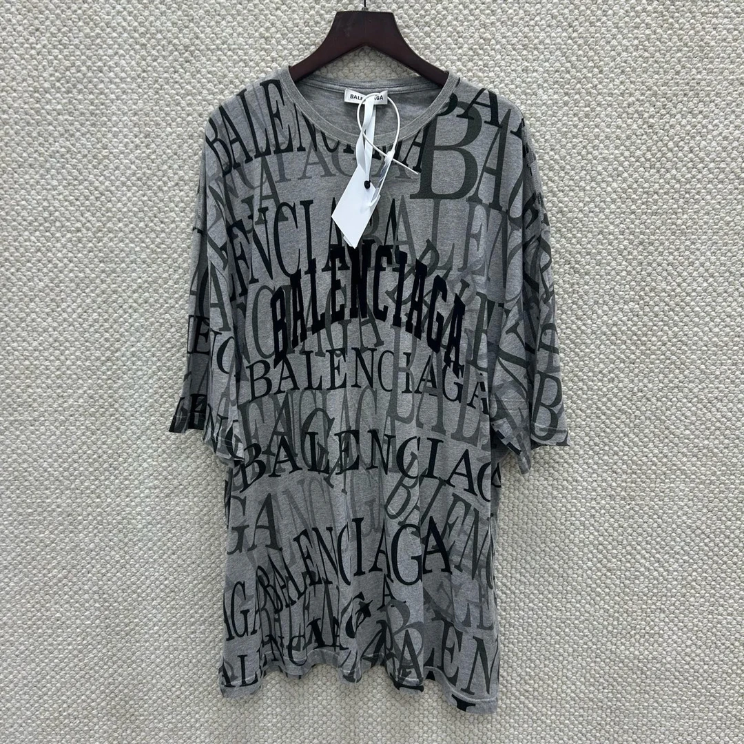 99新 Balenciaga/巴黎世家 T恤 短袖 99新 m码 YS001616