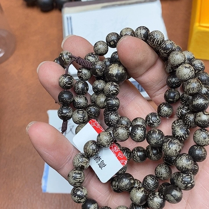 沉香沉香香囊虫漏