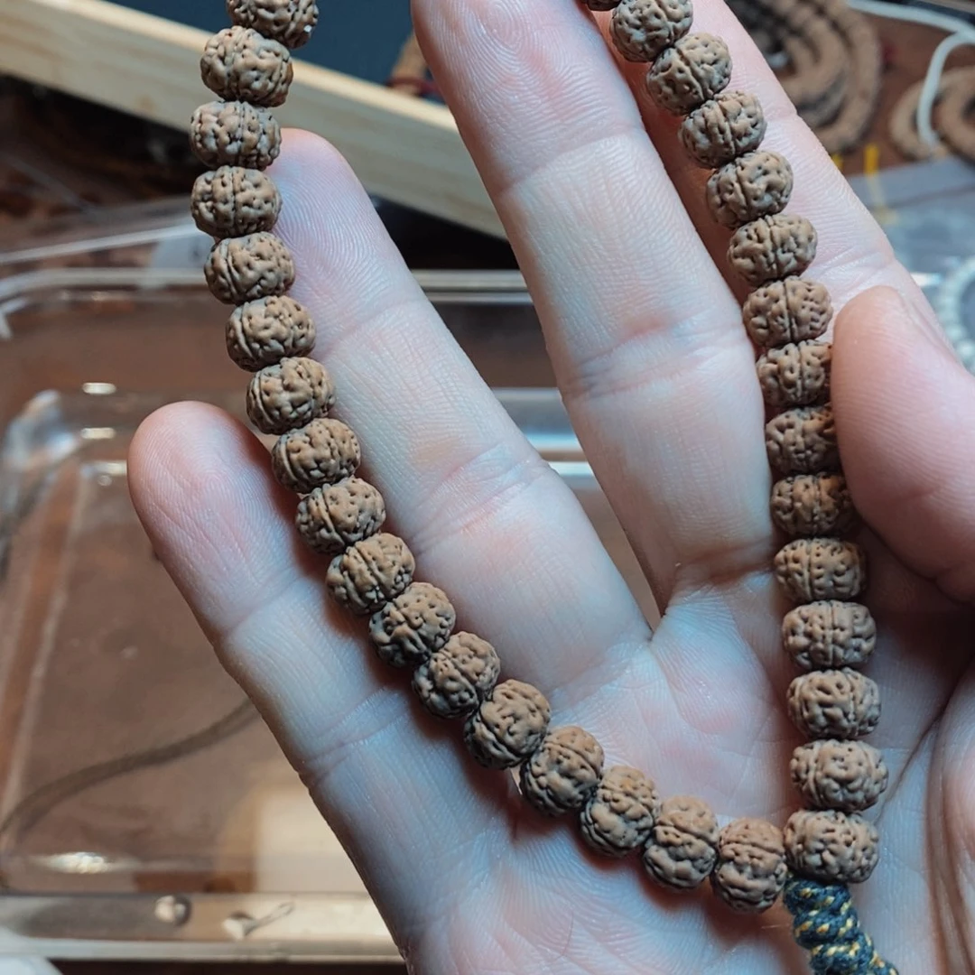 金刚菩提手串沉***。货头10