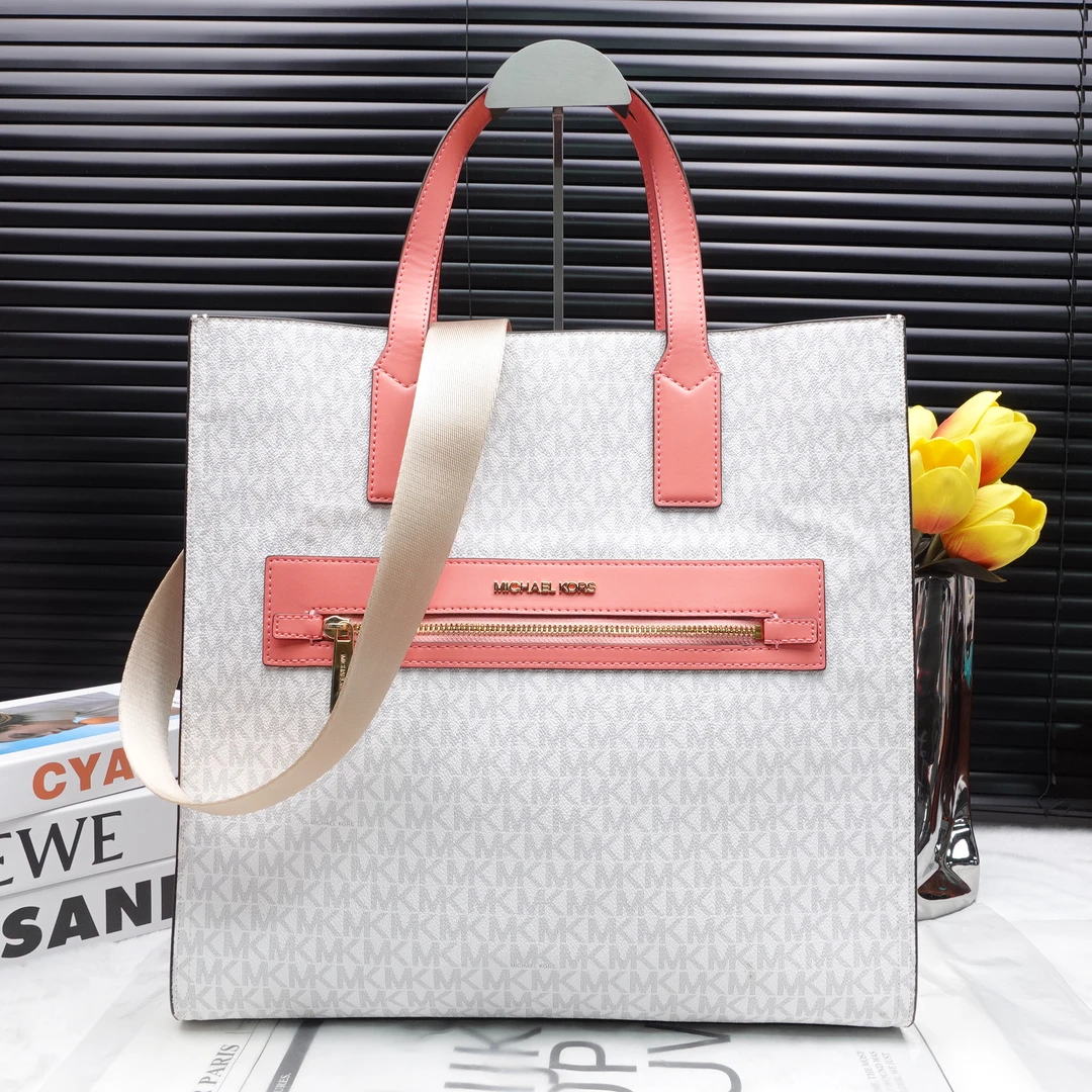 95新 MICHAELKORS/迈克高仕 单肩包/T10205803
