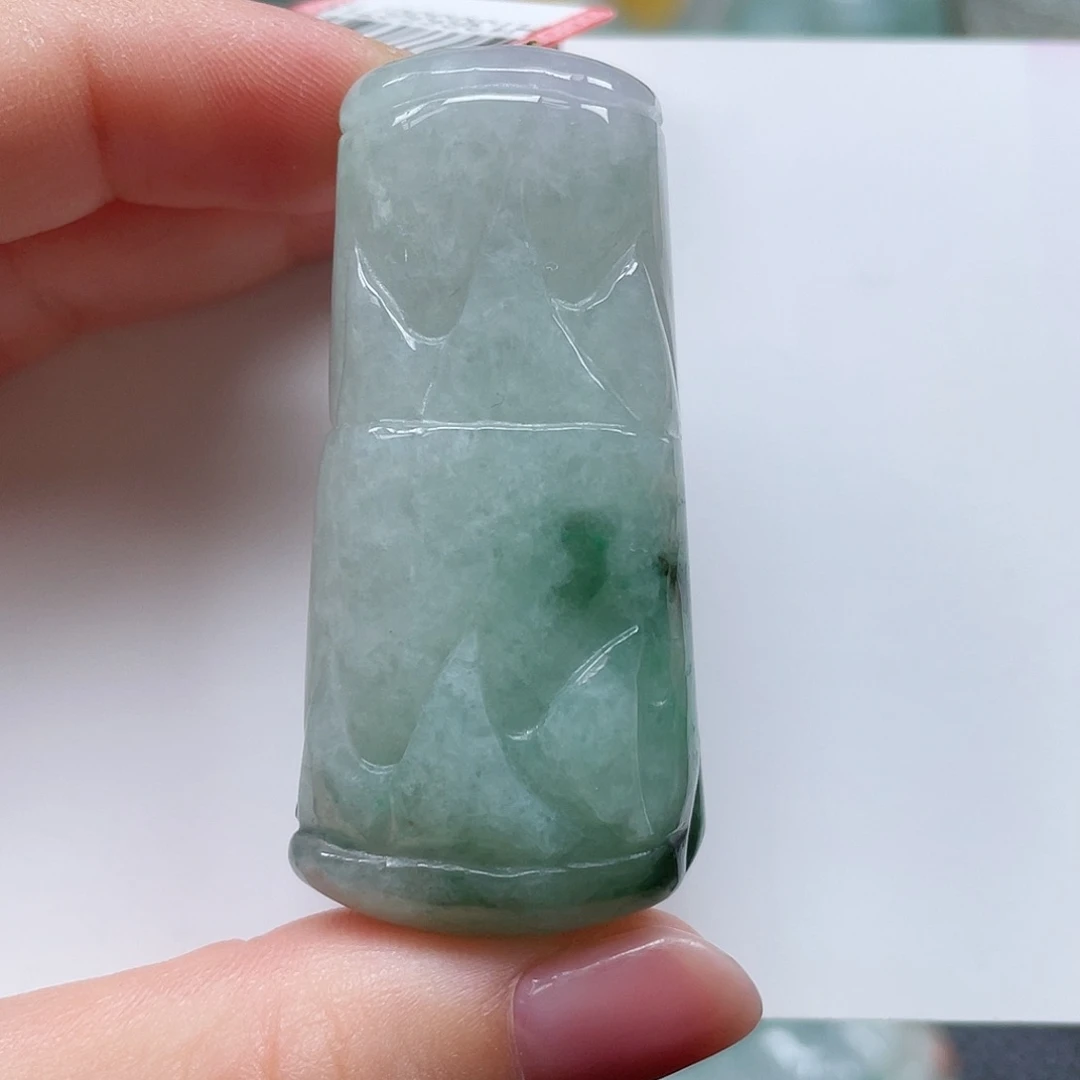 翡翠未镶嵌吊坠(不含链)翡翠