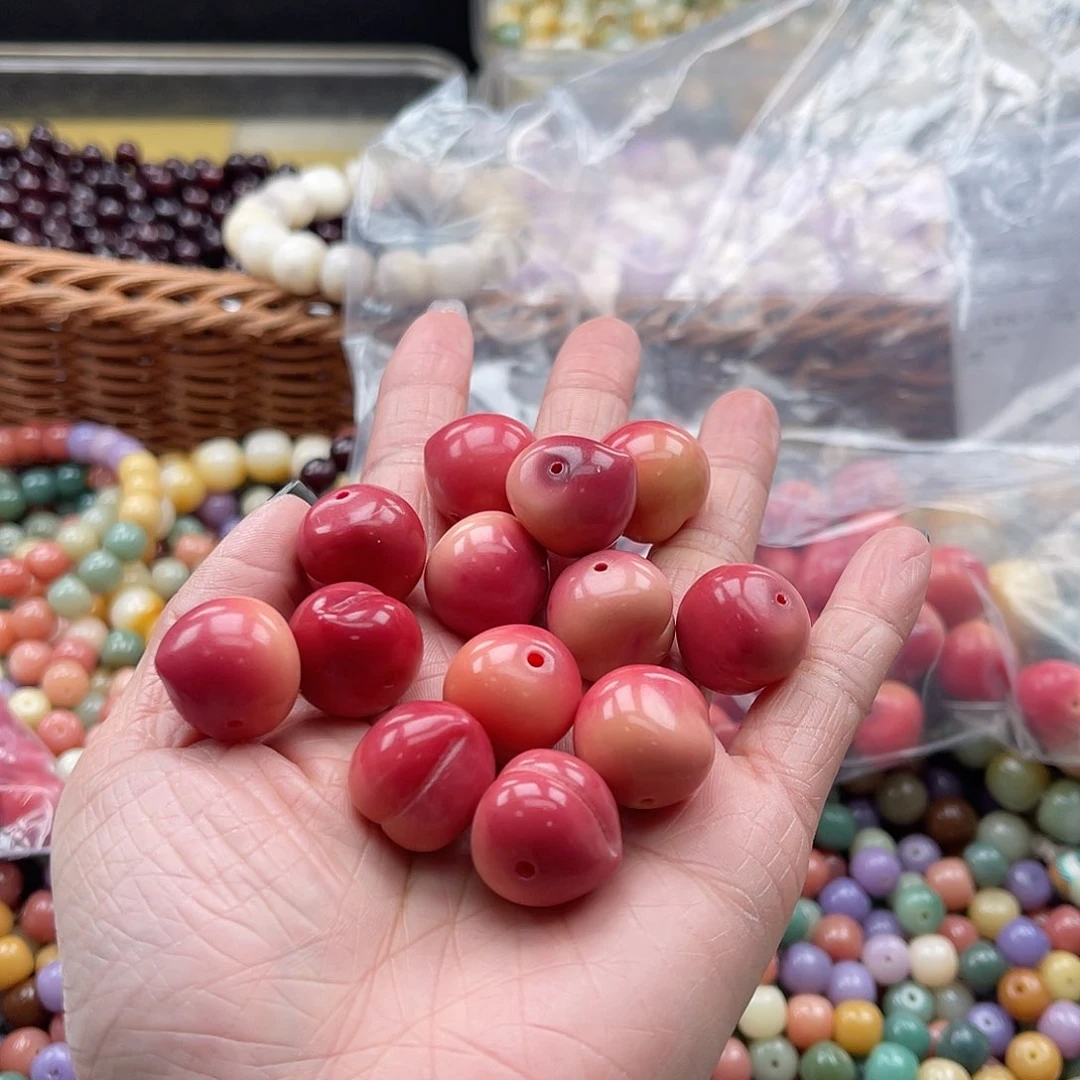 白玉菩提吊坠B/17mm/15颗微瑕