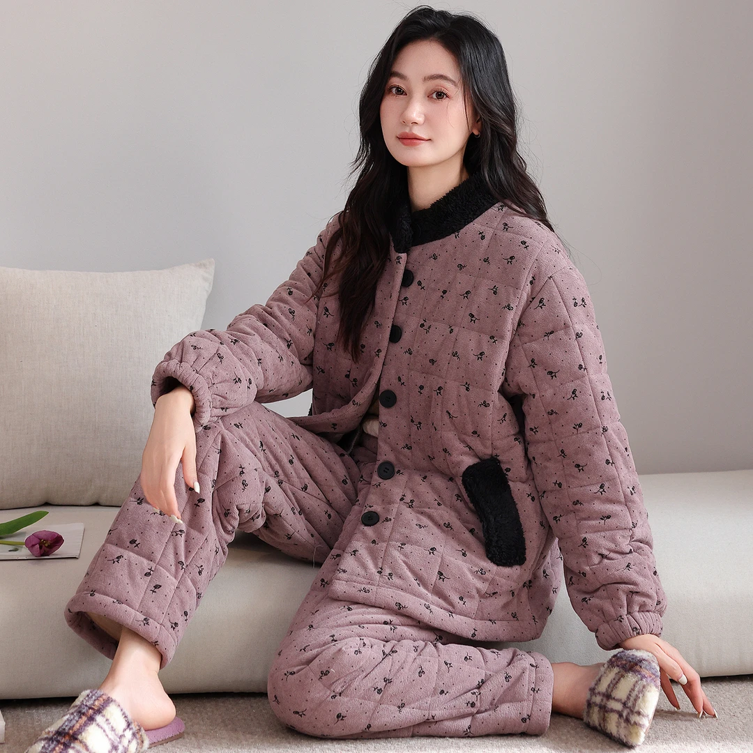 睡衣女冬季三层加厚珊瑚绒夹棉袄加绒保暖中年妈妈大码立领家居服