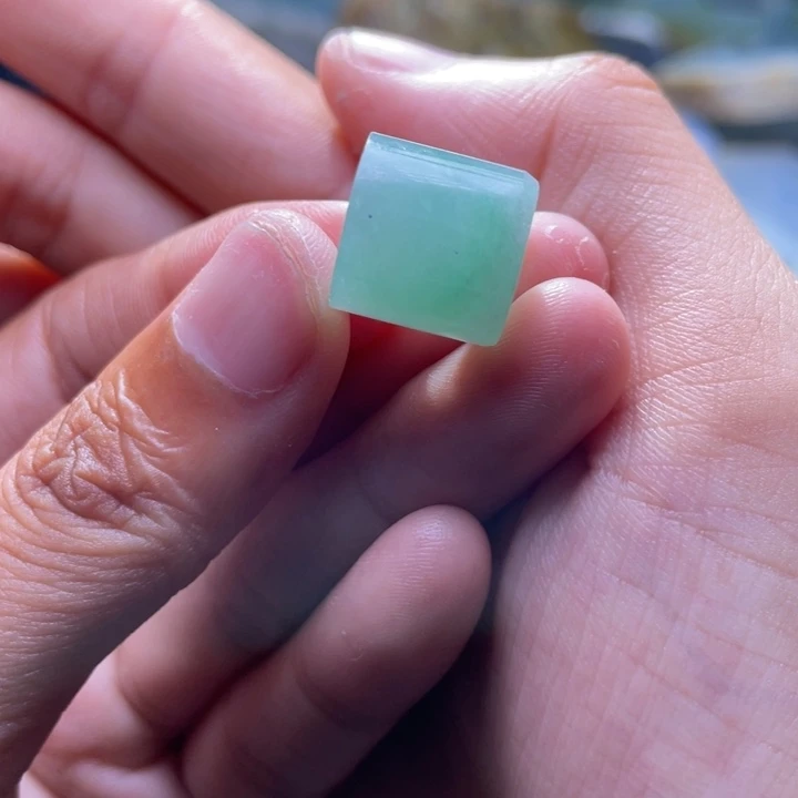 未镶嵌定制翡翠翡翠定制