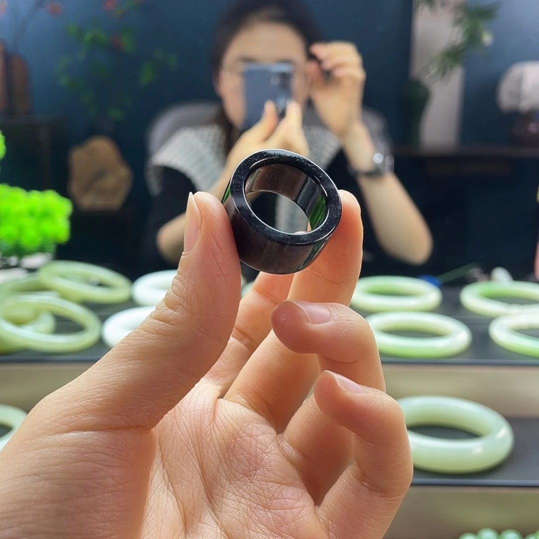 未镶嵌戒指和田玉（子料）18青花籽