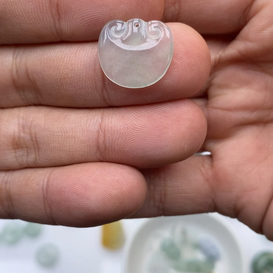 翡翠未镶嵌手链天然a货翡翠17