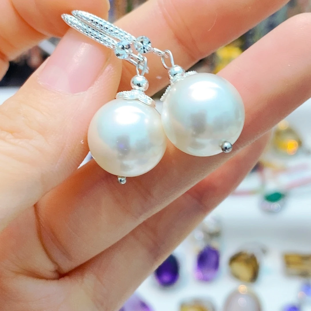 耳饰未镶嵌拼合珍珠（马贝珠）