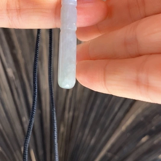 翡翠未镶嵌颈饰W  try  ioo pprr et ioo p