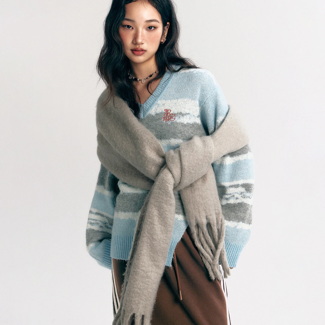 NO ONE ELSE美式复古女装撞色提花毛衣秋季字母绣花V领长袖针织衫