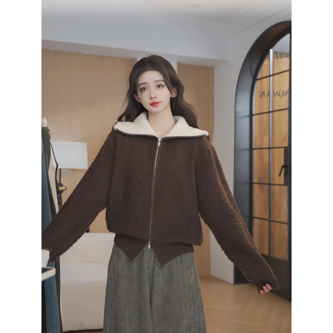 余紫绮【巧克力】韩系撞色翻领时尚开衫毛衣卫衣 YB8286034