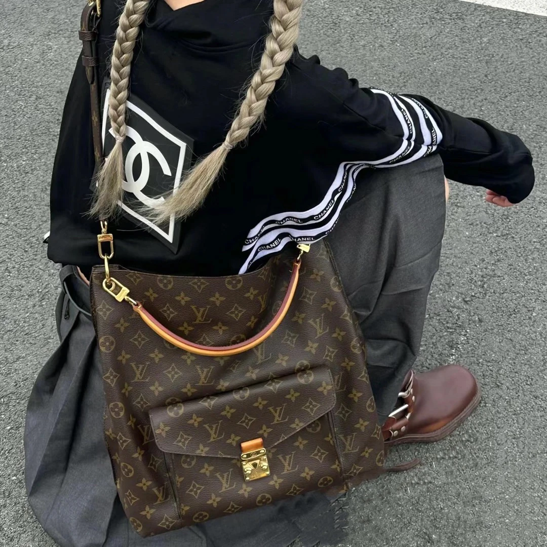 95新 LouisVuitton/路易威登 LV炫雅同款单肩包 973241