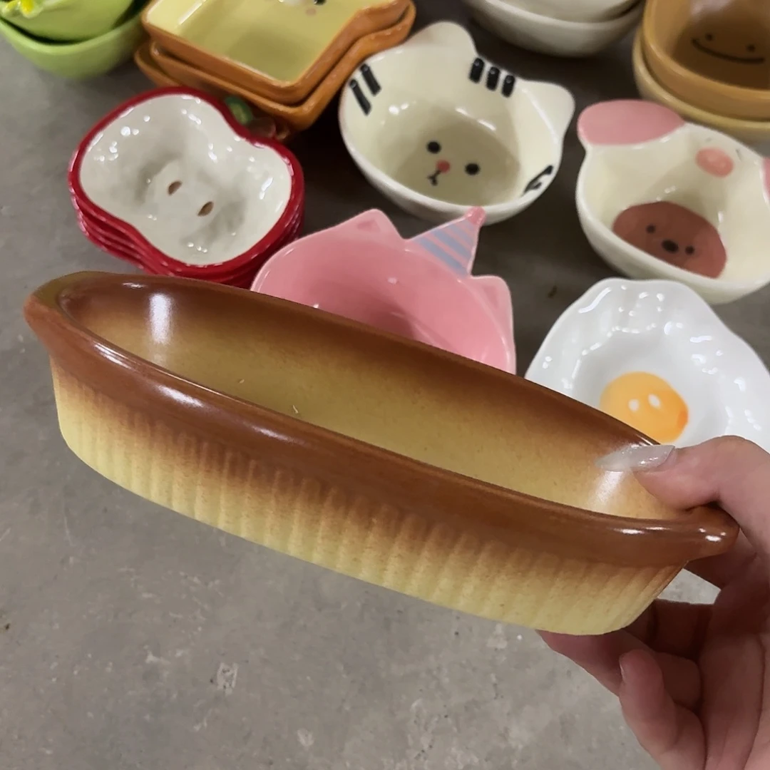 搪瓷微瑕烤焦面包一个