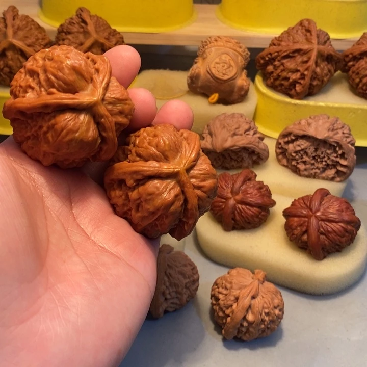 游***蚤文玩核桃把件gggggggg