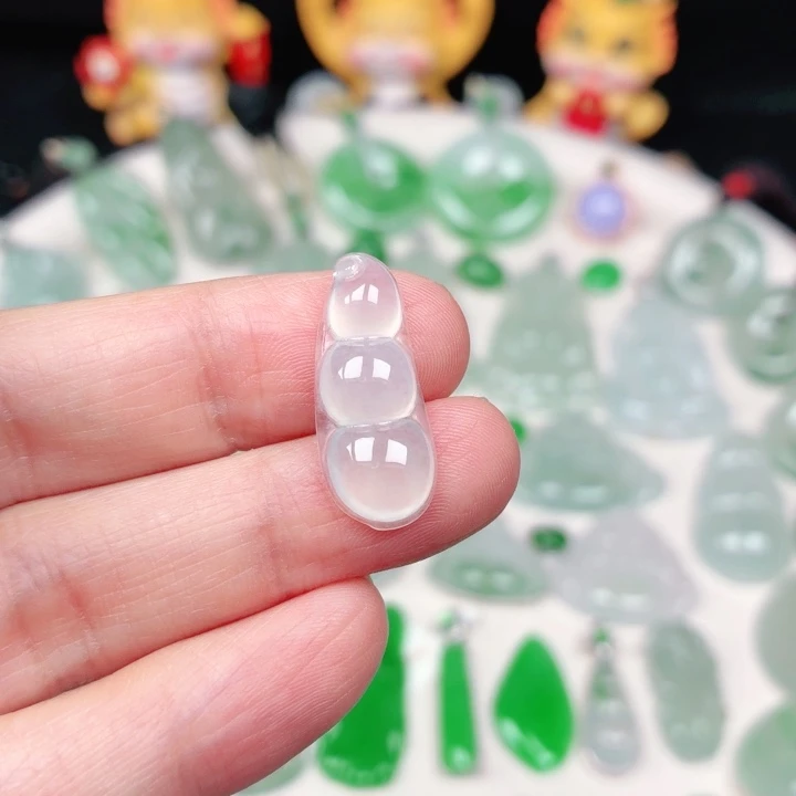 颈饰未镶嵌翡翠缅甸天然A货翡翠