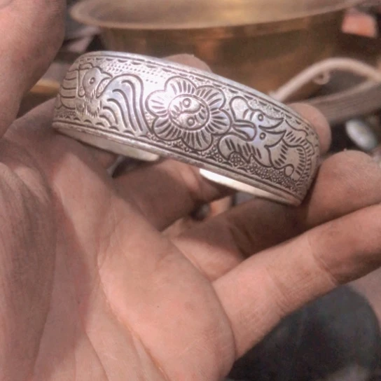佛***缘闪电购铜摆件工艺品