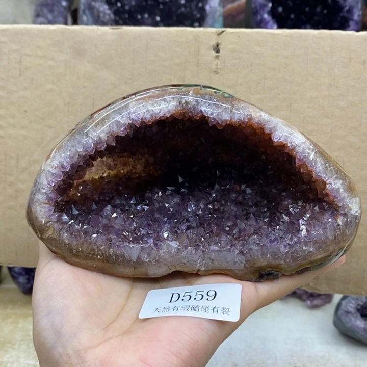 未镶嵌水晶大型摆件（非配饰）