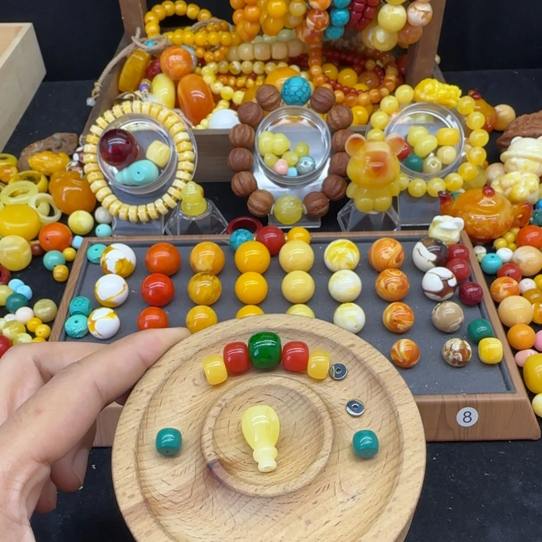 哗***y琥珀未镶嵌颈饰配饰