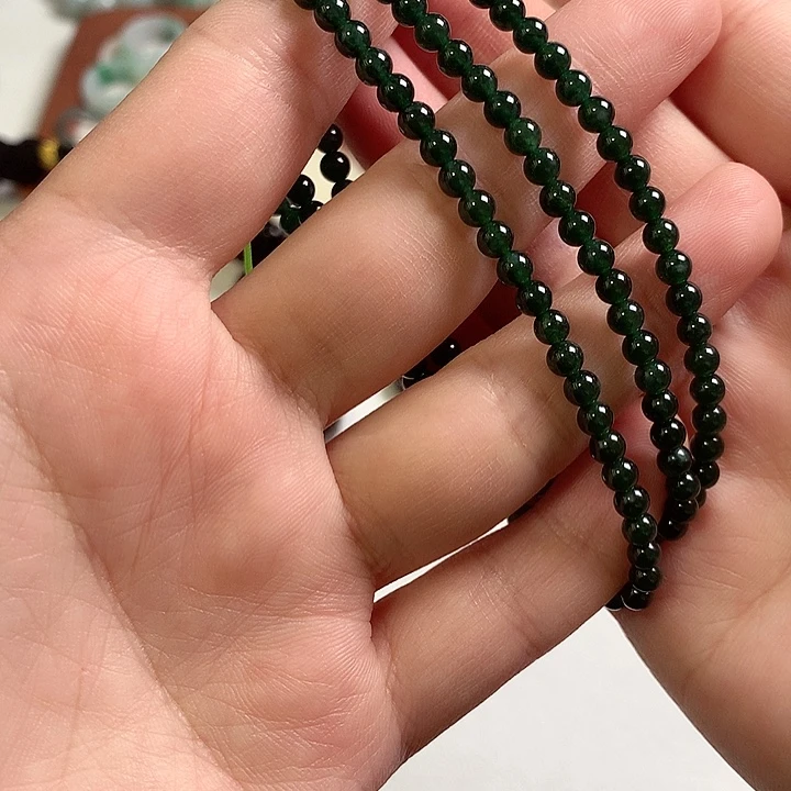 翡翠未镶嵌颈饰翡翠4