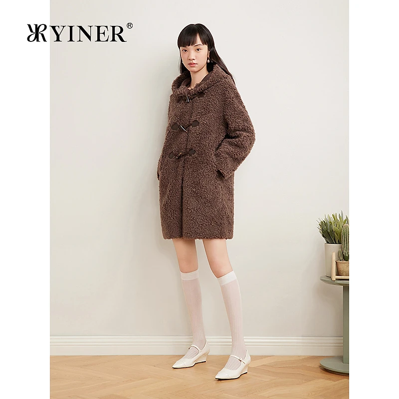 Goodland美地2024冬季新款中长款牛角扣连帽羊毛大衣外套