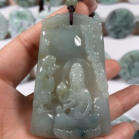 翡翠颈饰未镶嵌文殊菩萨福利