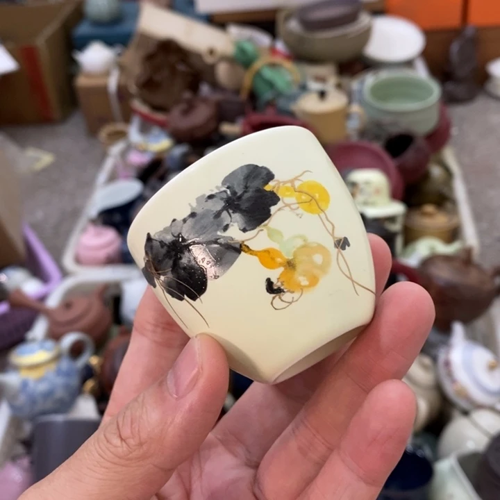 陶瓷艺术品及陶瓷壶