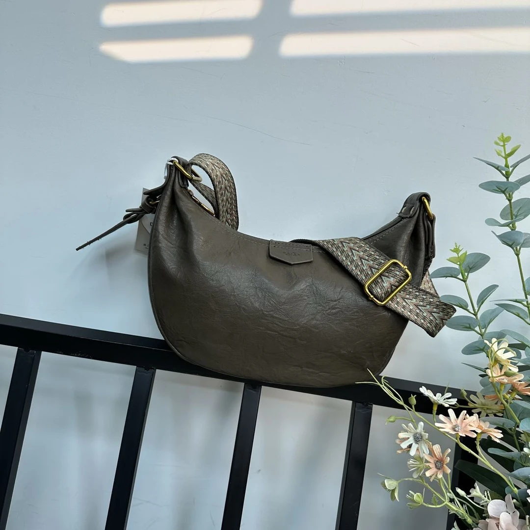 【新疆直发】6269小众设计轻奢女包高级感百搭气质斜挎包